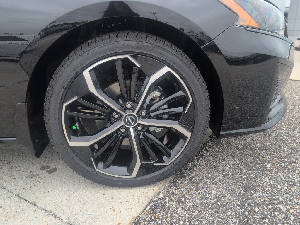 2026 Nissan Altima SR