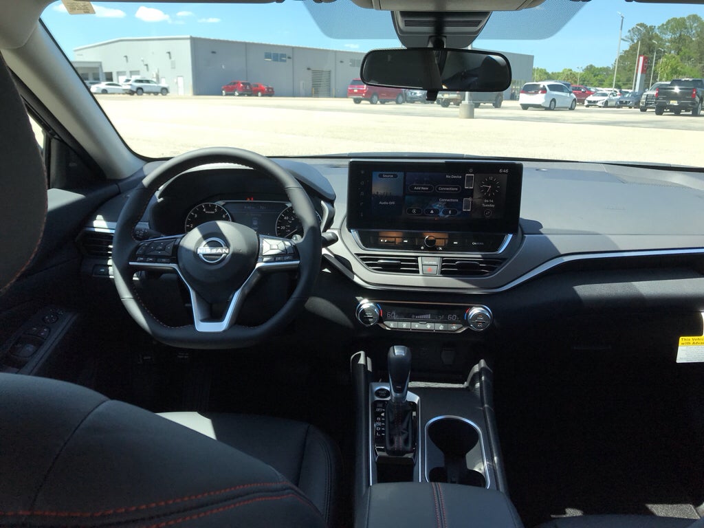 2026 Nissan Altima SR Midnight Edition®