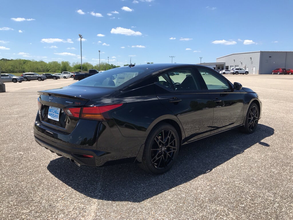 2026 Nissan Altima SR Midnight Edition®