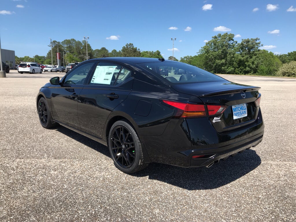2026 Nissan Altima SR Midnight Edition®