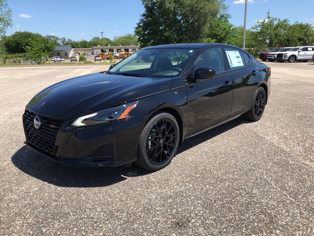 2026 Nissan Altima SR Midnight Edition®