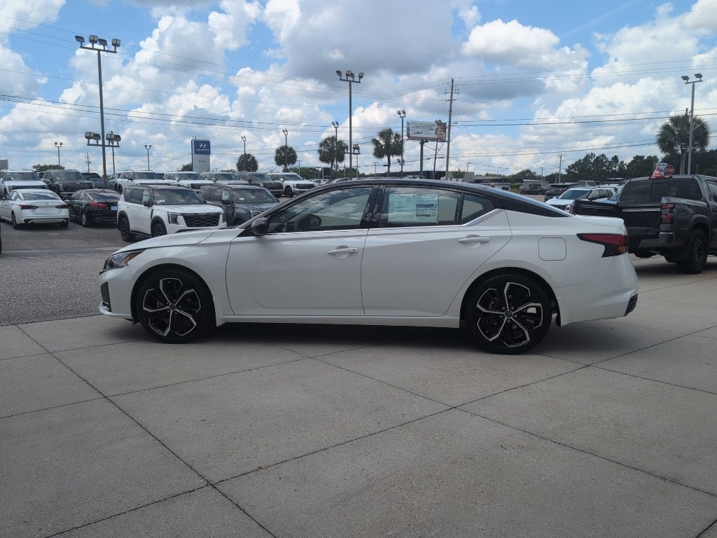 2026 Nissan Altima SR