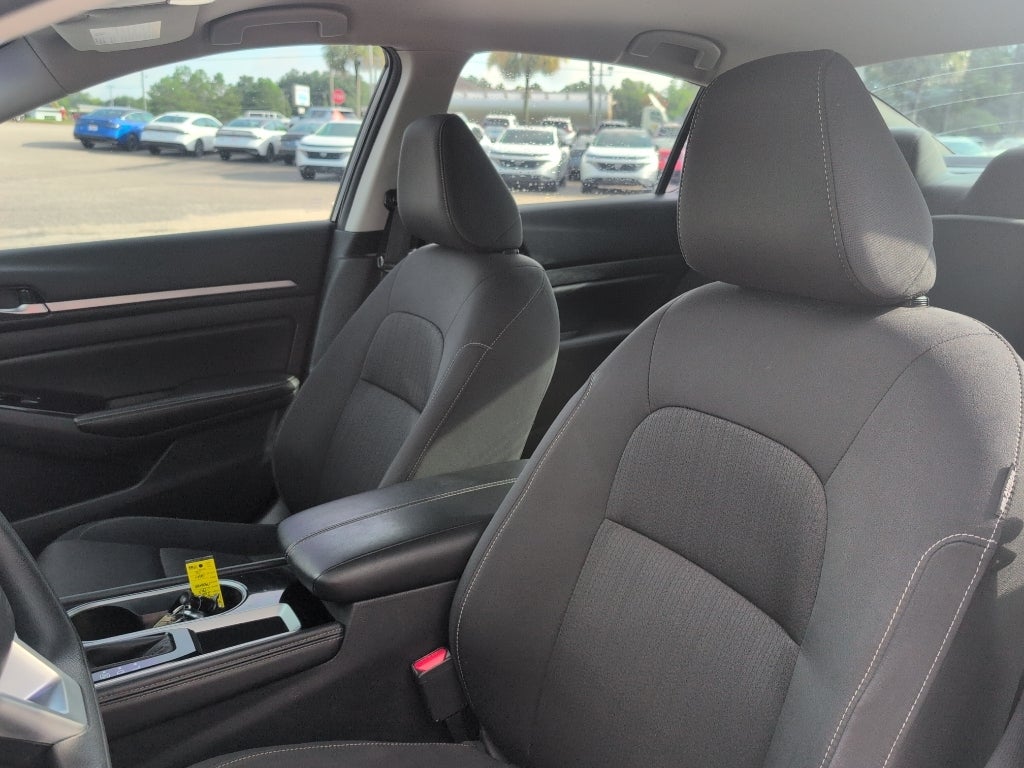 2023 Nissan Altima SV