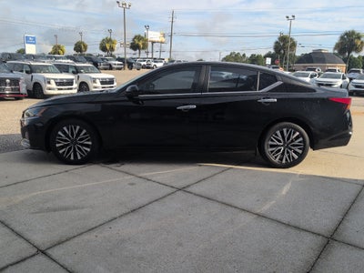 2023 Nissan Altima SV