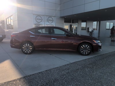 2025 Nissan Altima SV