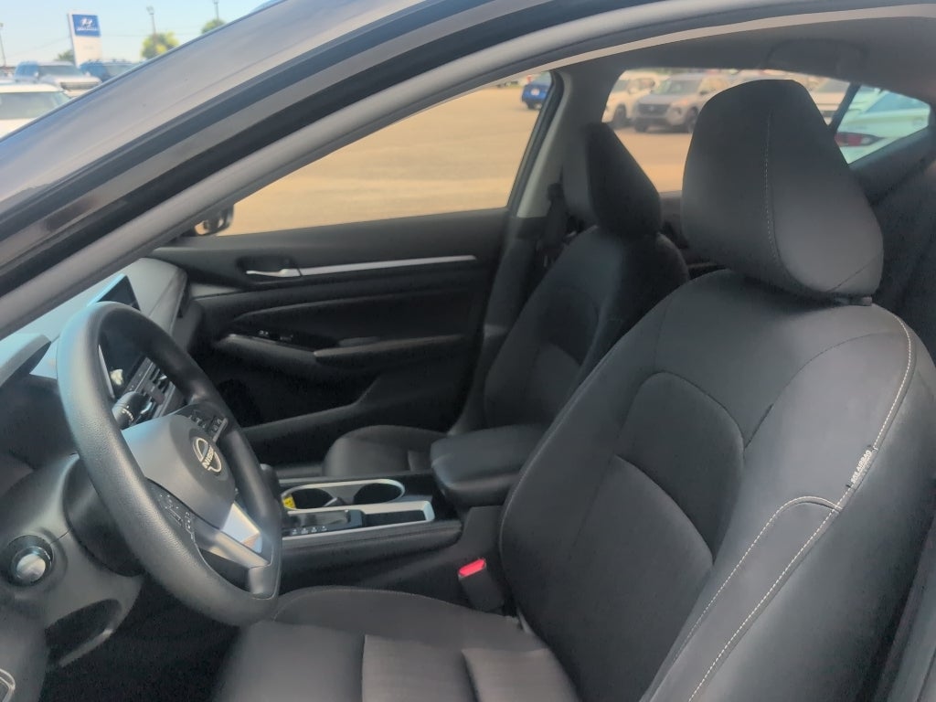 2023 Nissan Altima SV