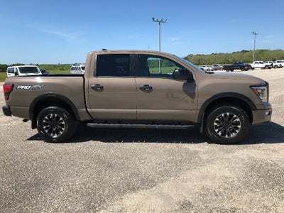 2024 Nissan Titan Crew Cab PRO-4X®