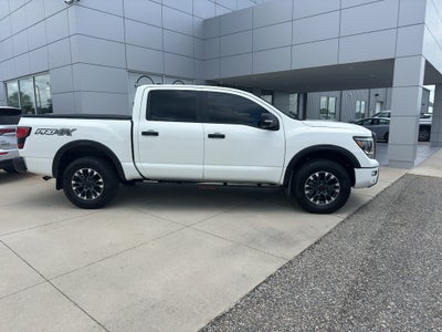 2023 Nissan Titan Crew Cab PRO-4X®