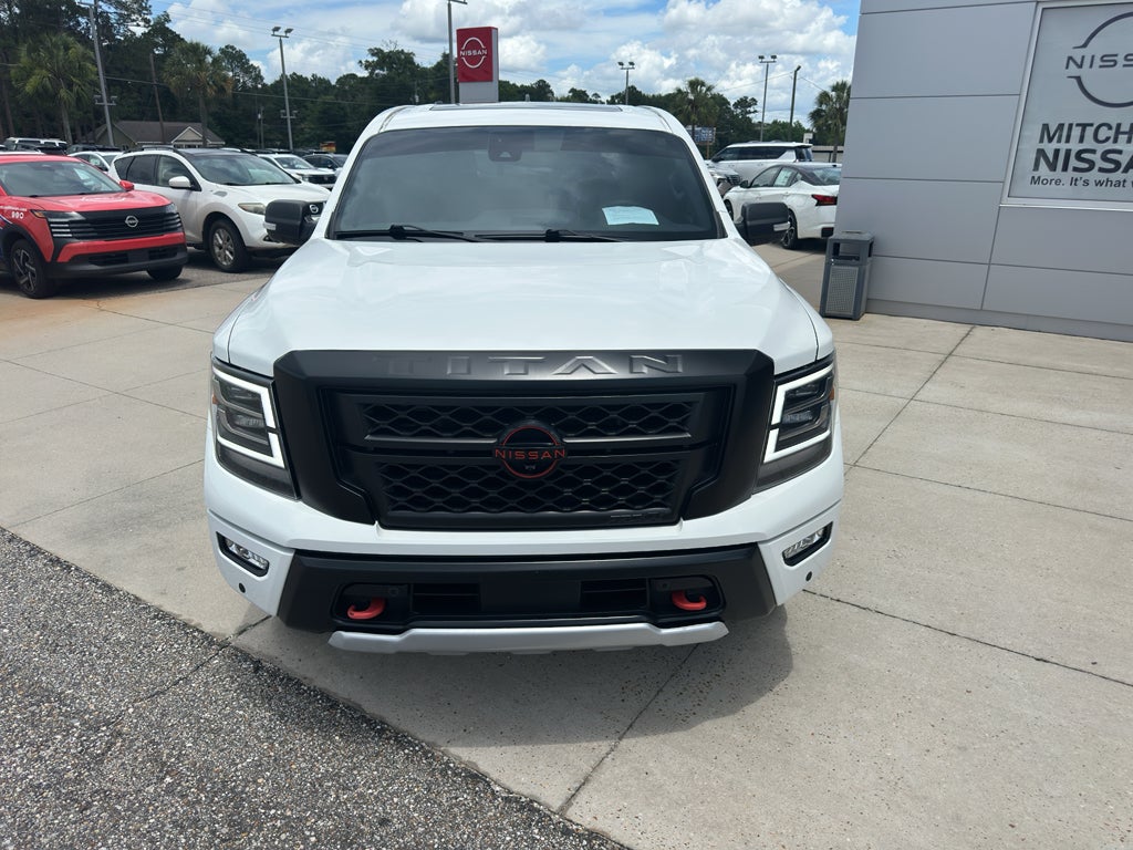 2023 Nissan Titan Crew Cab PRO-4X®