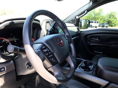 2024 Nissan Titan Crew Cab PRO-4X®