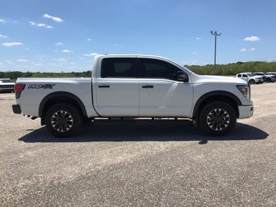 2024 Nissan Titan Crew Cab PRO-4X®