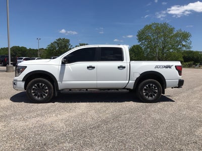 2024 Nissan Titan Crew Cab PRO-4X®
