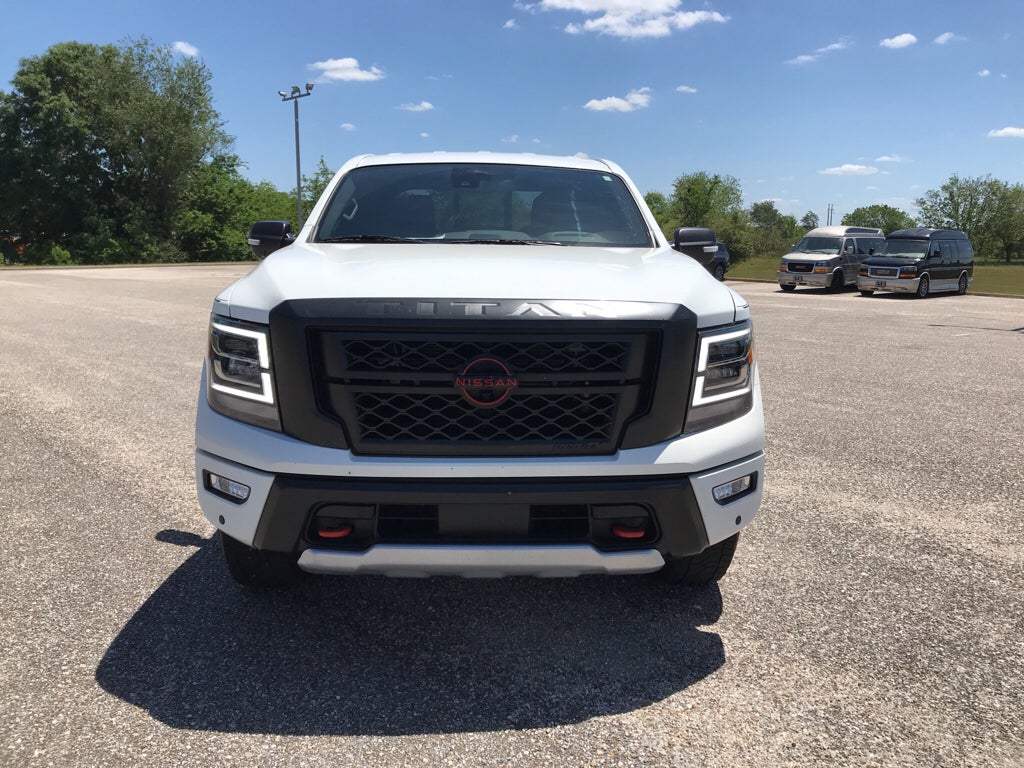 2024 Nissan Titan Crew Cab PRO-4X®
