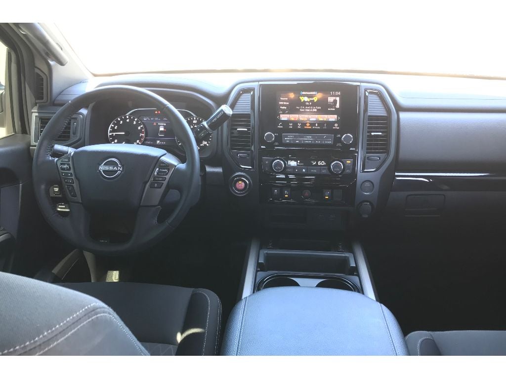 2024 Nissan Titan Crew Cab SV