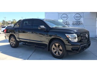 2024 Nissan Titan Crew Cab SV