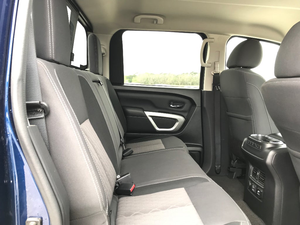 2024 Nissan Titan Crew Cab SV