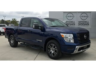2024 Nissan Titan Crew Cab SV
