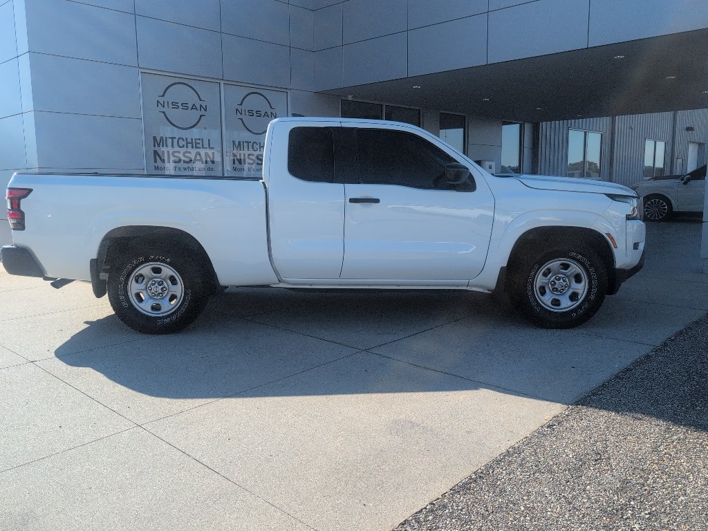 2023 Nissan Frontier S