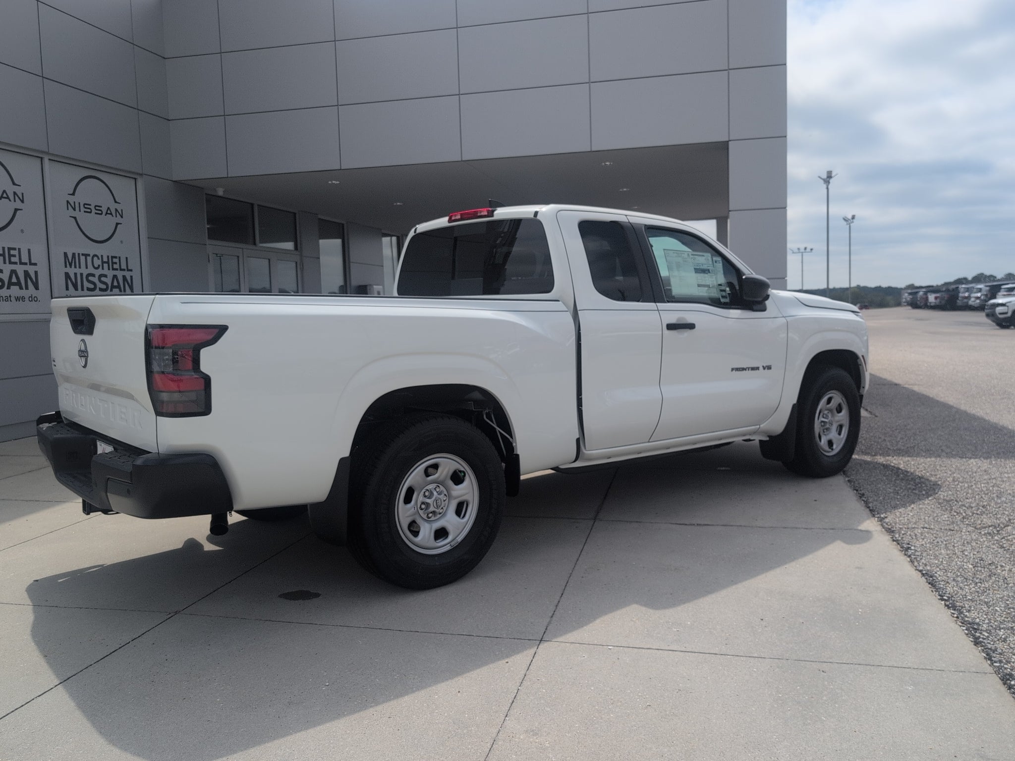 2027 Nissan Frontier S