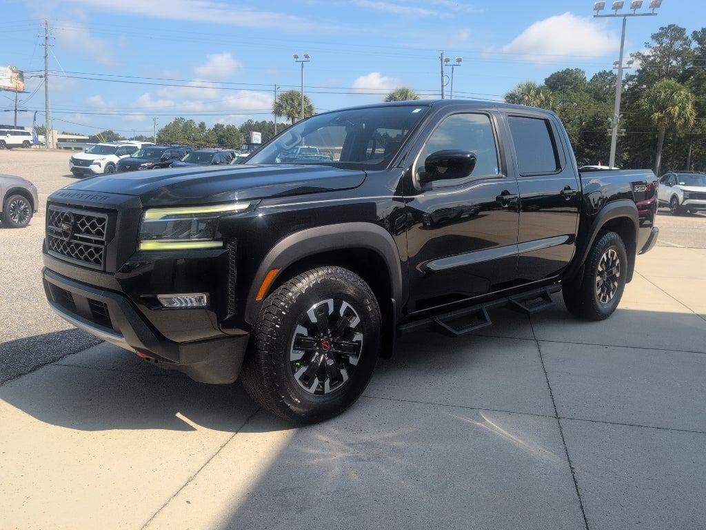 2023 Nissan Frontier Crew Cab PRO-X®