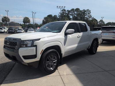 2025 Nissan Frontier Crew Cab SV