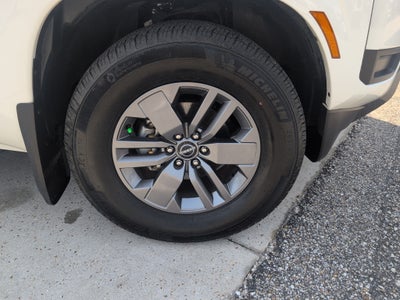 2025 Nissan Frontier Crew Cab SV
