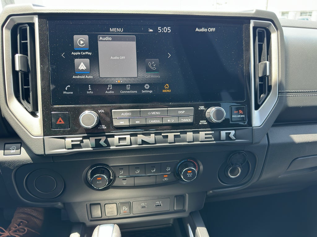 2027 Nissan Frontier SV