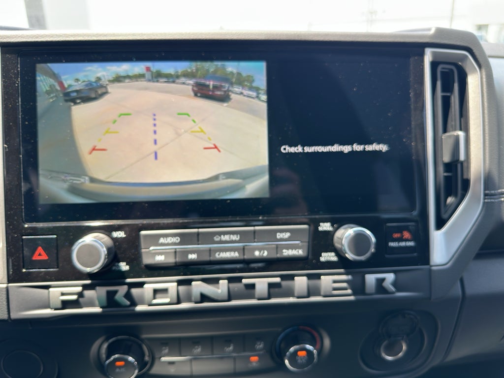 2027 Nissan Frontier SV