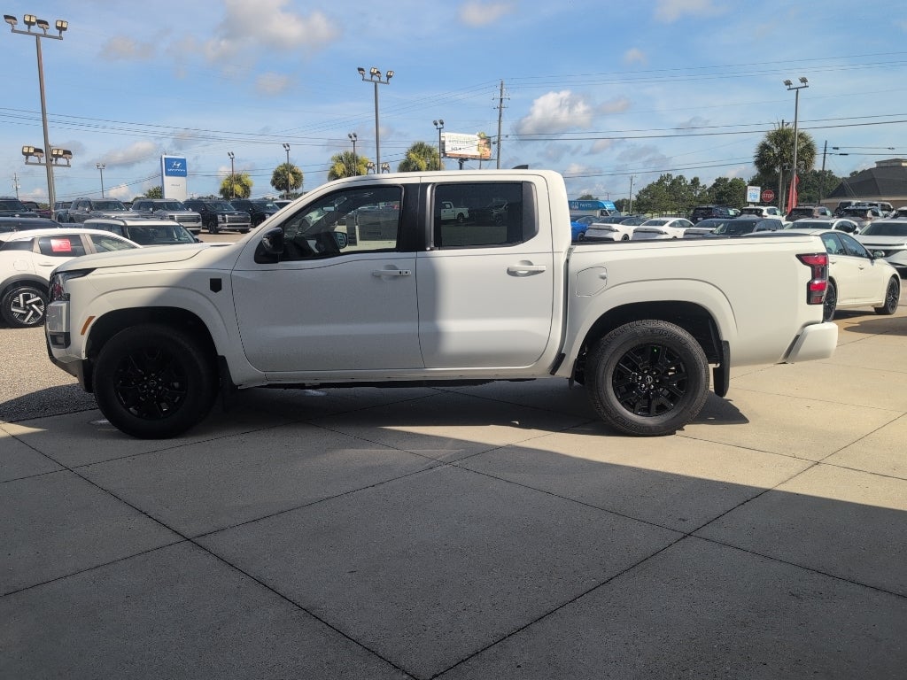 2026 Nissan Frontier Crew Cab SV