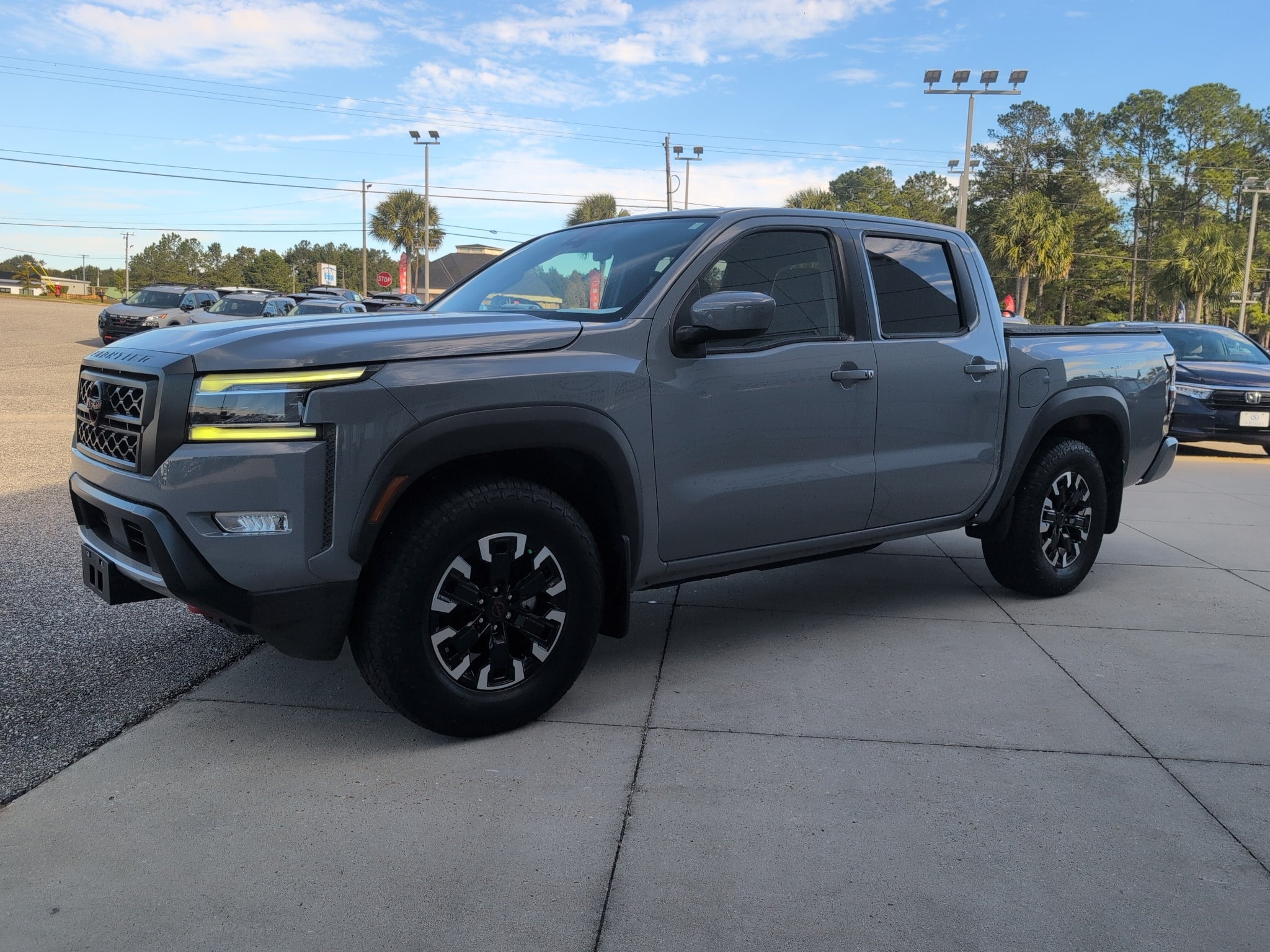 2023 Nissan Frontier Crew Cab PRO-X®