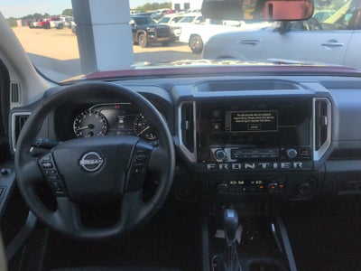 2025 Nissan Frontier SV