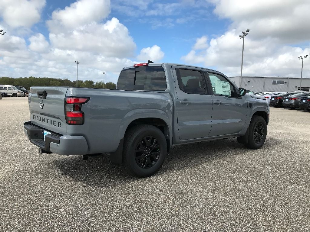 2026 Nissan Frontier Crew Cab SV