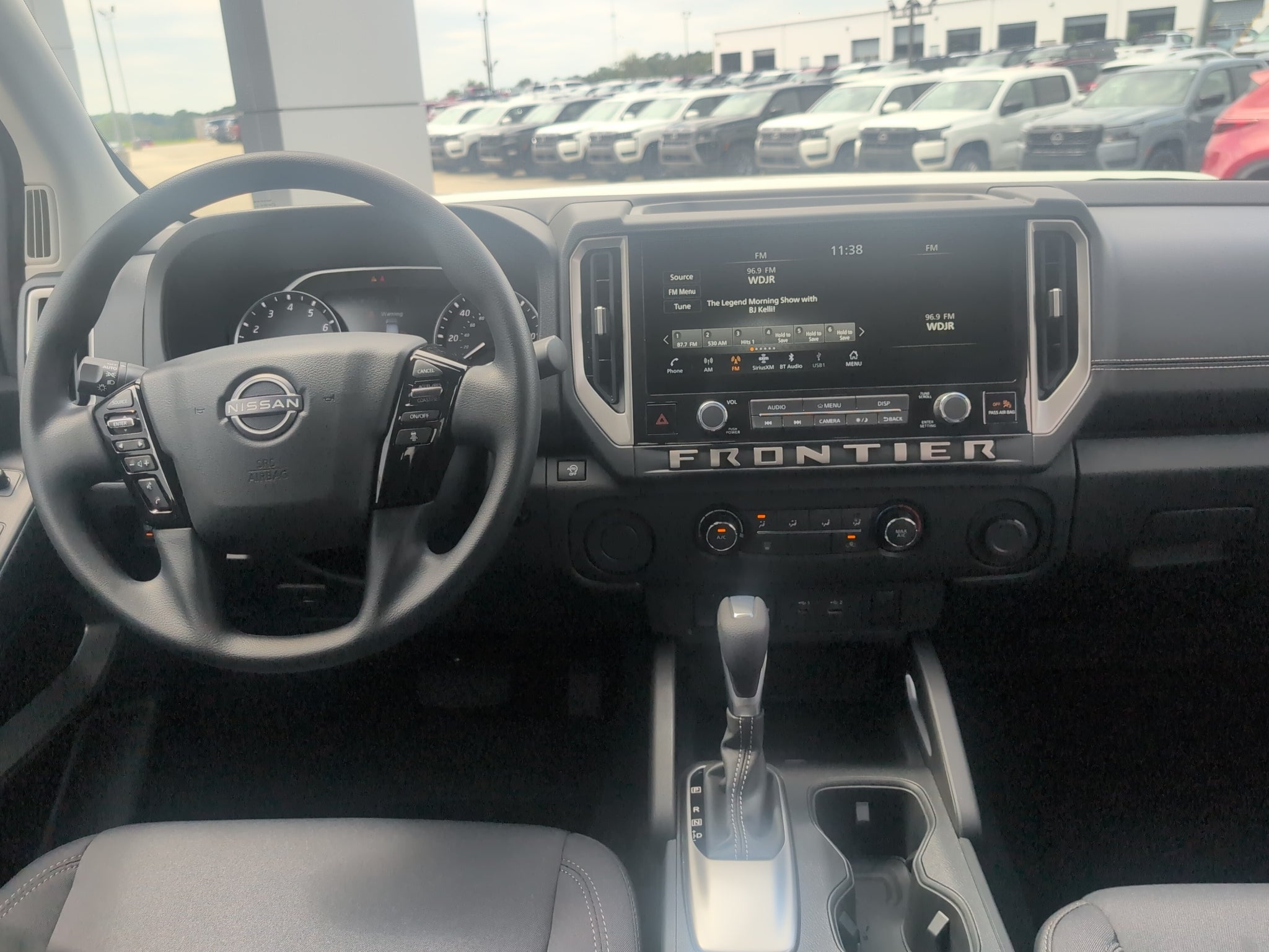 2027 Nissan Frontier Crew Cab SV