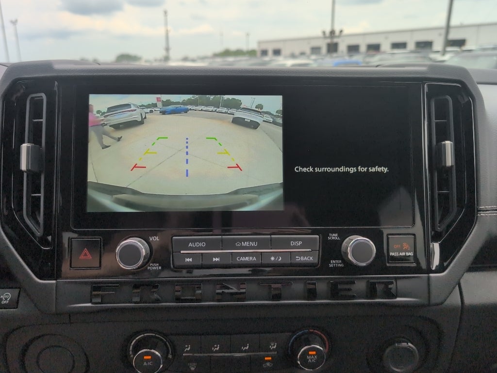 2026 Nissan Frontier Crew Cab SV