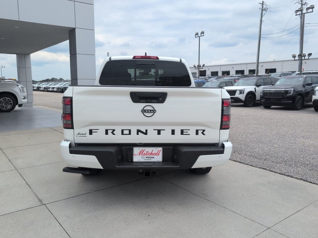 2026 Nissan Frontier Crew Cab SV
