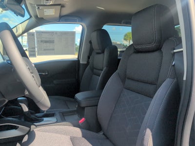 2027 Nissan Frontier SV