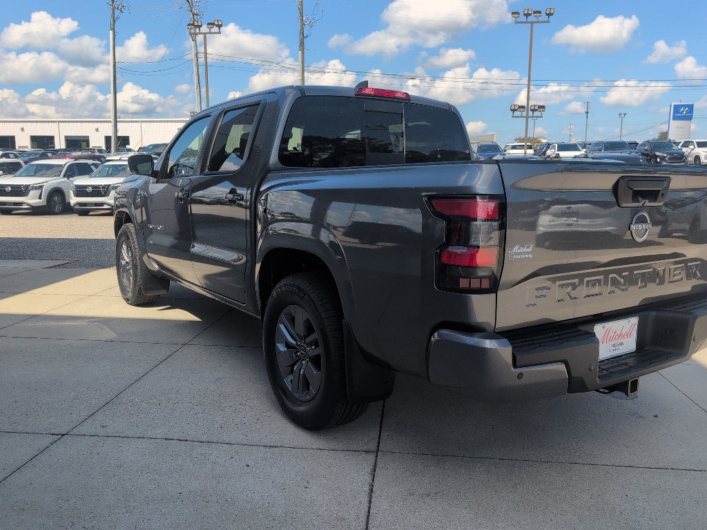 2027 Nissan Frontier SV