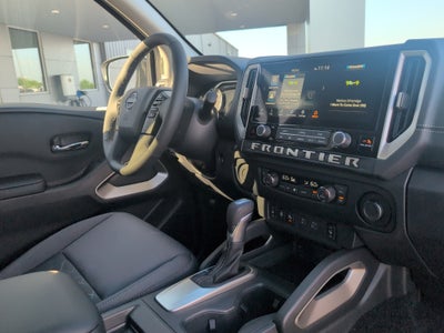 2026 Nissan Frontier Crew Cab SV