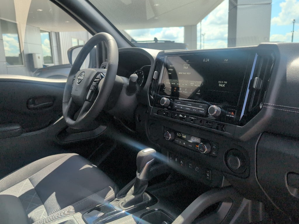 2027 Nissan Frontier Crew Cab SV