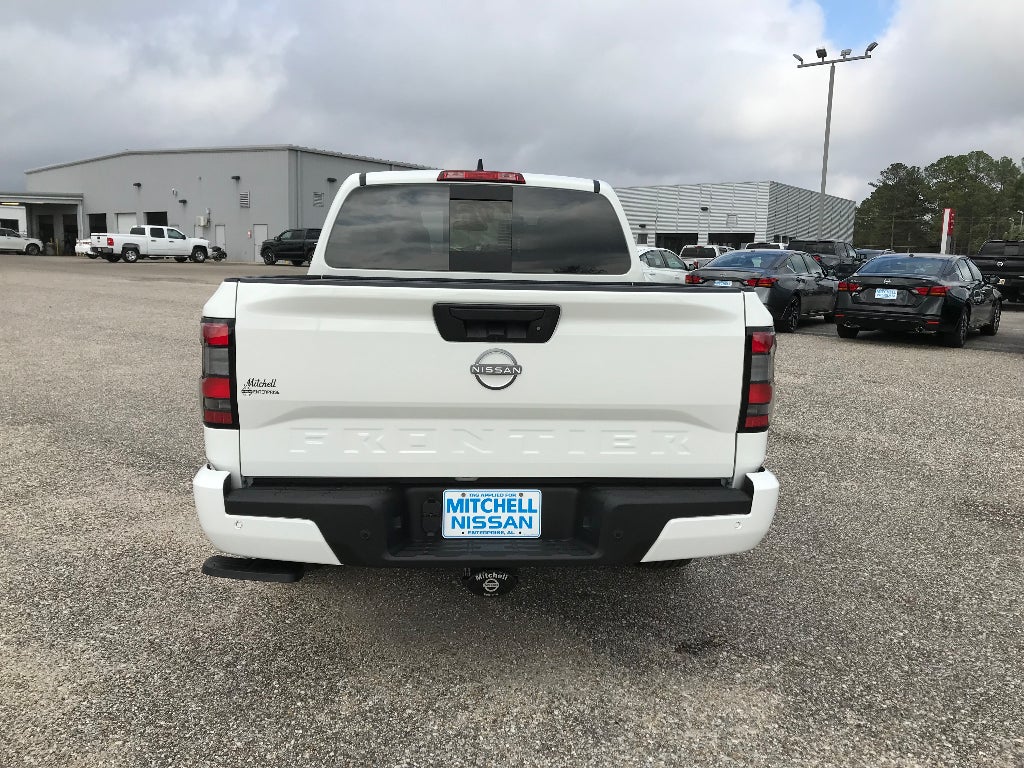 2026 Nissan Frontier Crew Cab SV