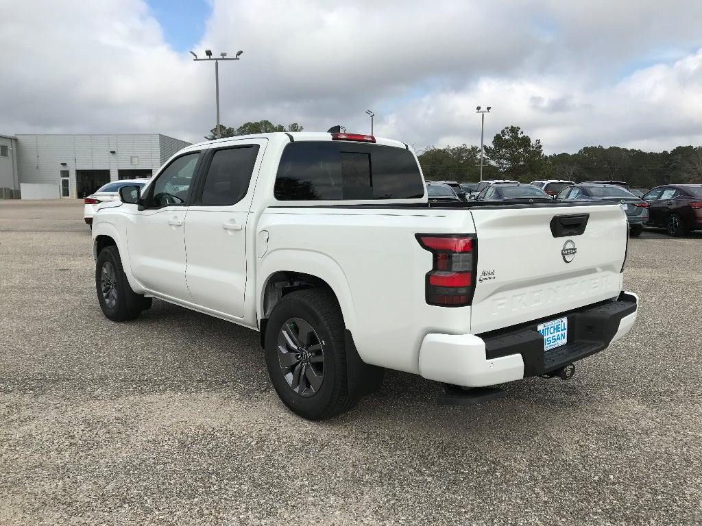 2026 Nissan Frontier Crew Cab SV
