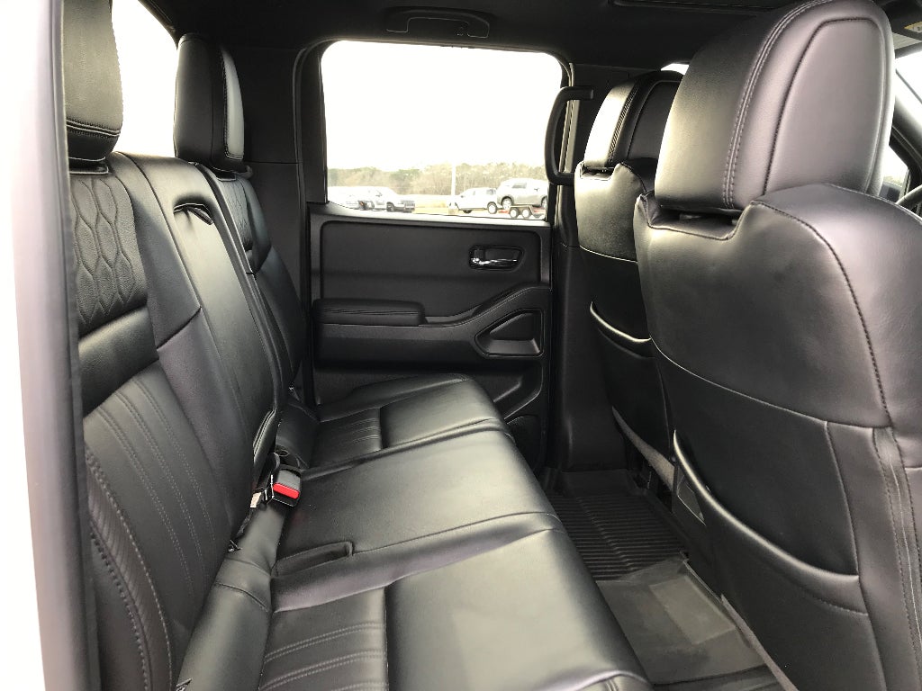 2022 Nissan Frontier Crew Cab PRO-4X®