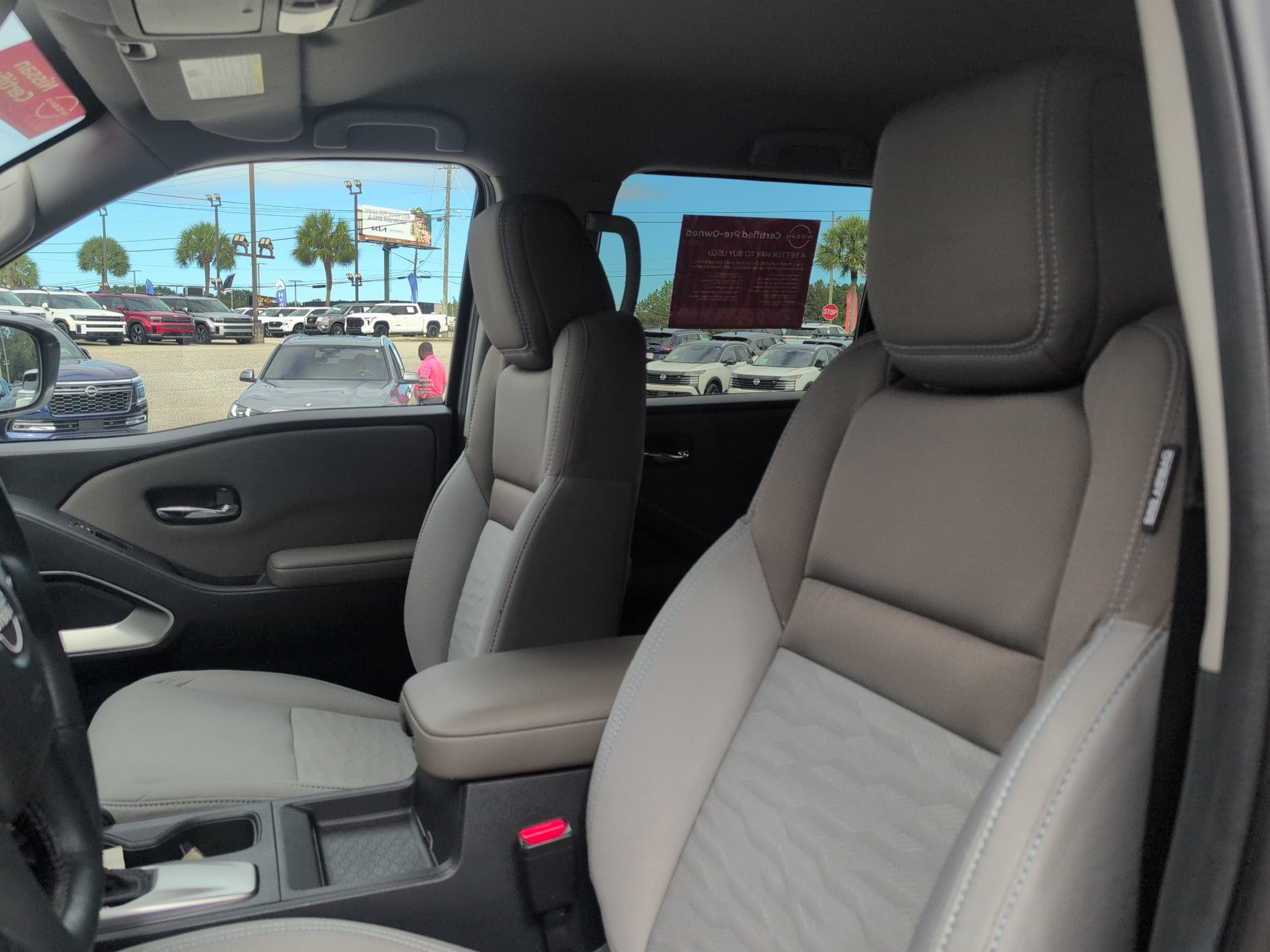 2022 Nissan Frontier Crew Cab SV
