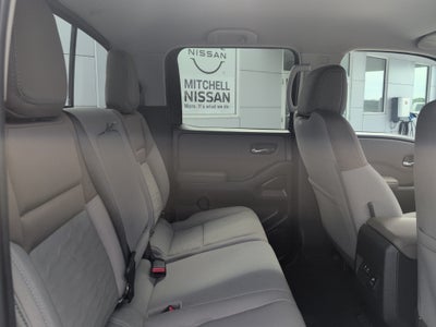 2022 Nissan Frontier Crew Cab SV