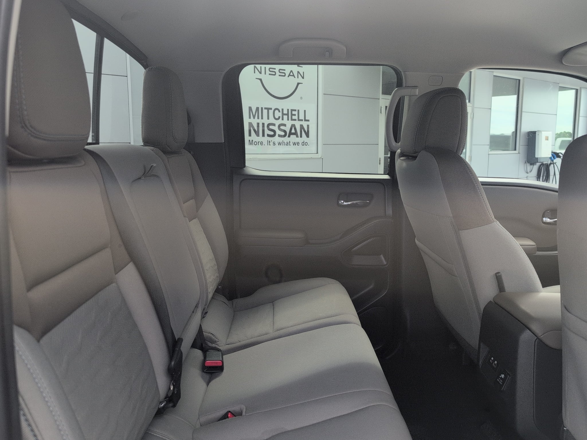 2022 Nissan Frontier Crew Cab SV
