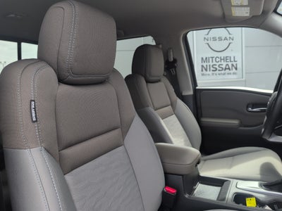 2022 Nissan Frontier Crew Cab SV