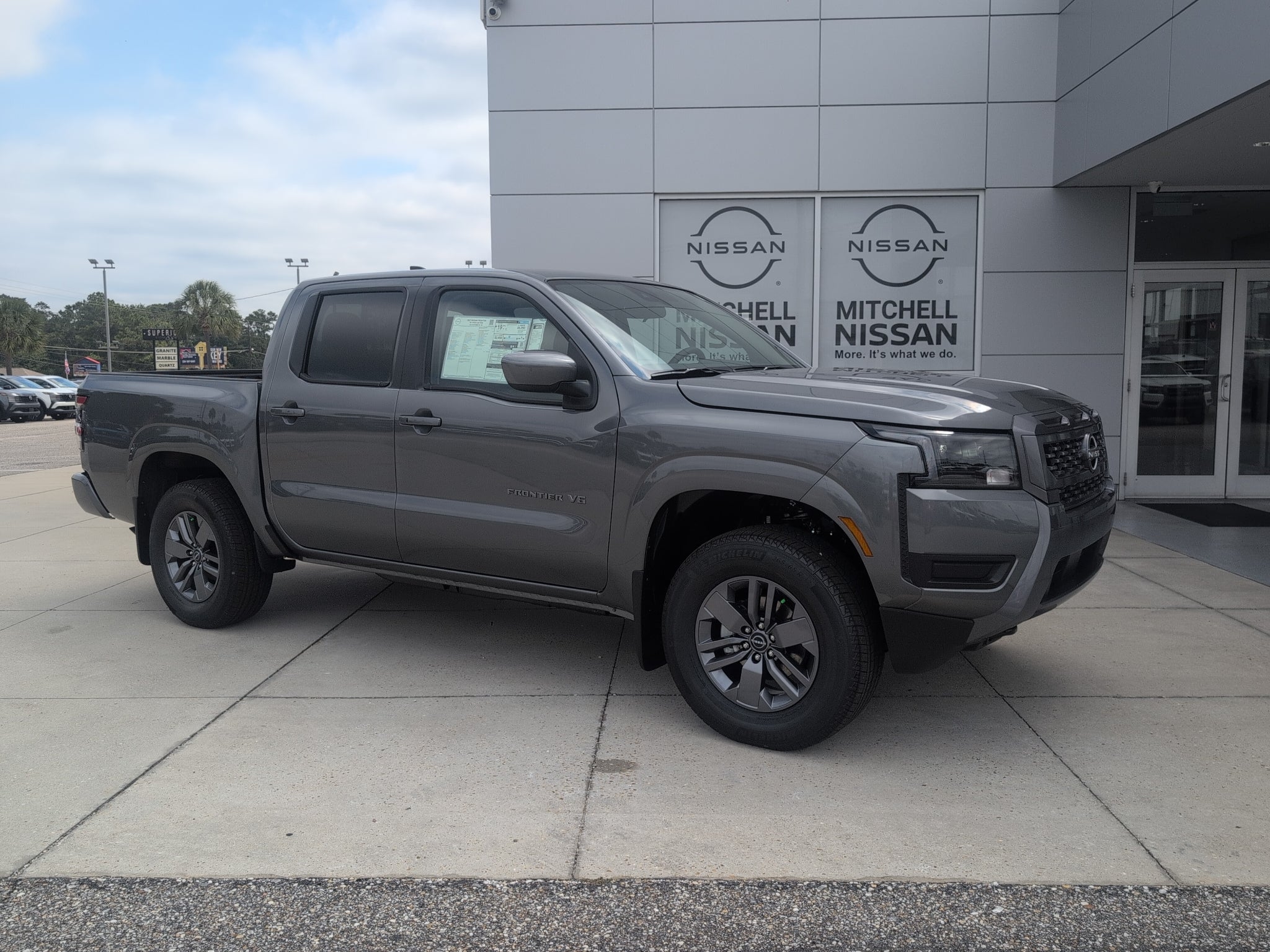 2027 Nissan Frontier SV