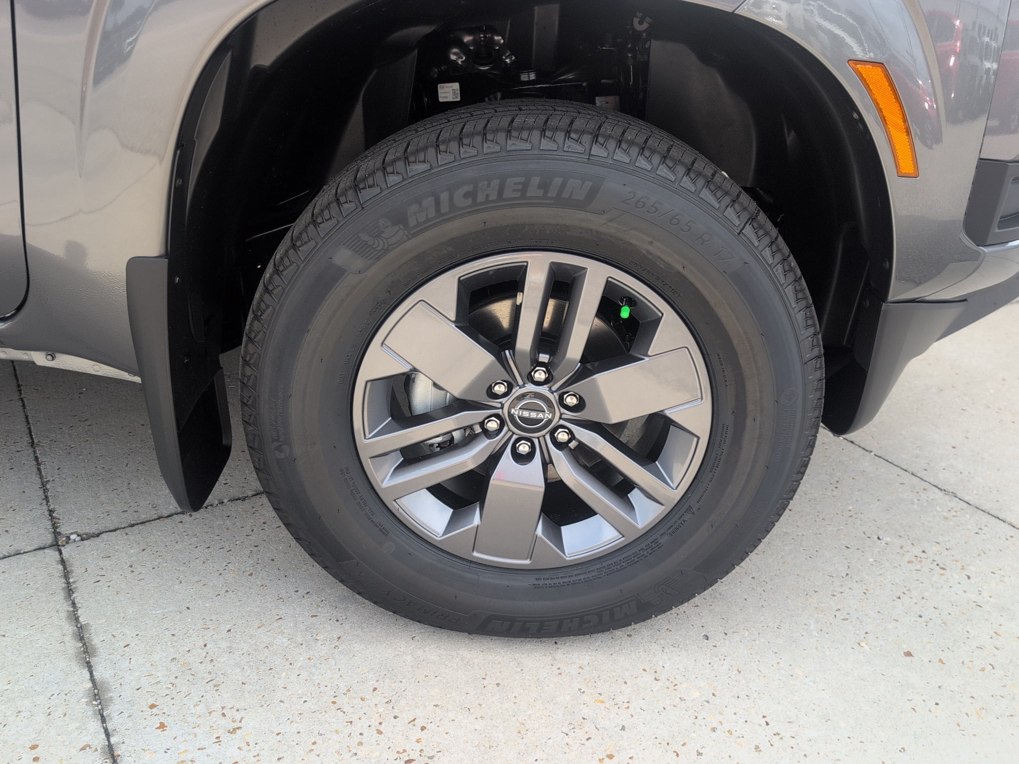 2027 Nissan Frontier SV