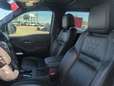 2022 Nissan Frontier Crew Cab PRO-4X®
