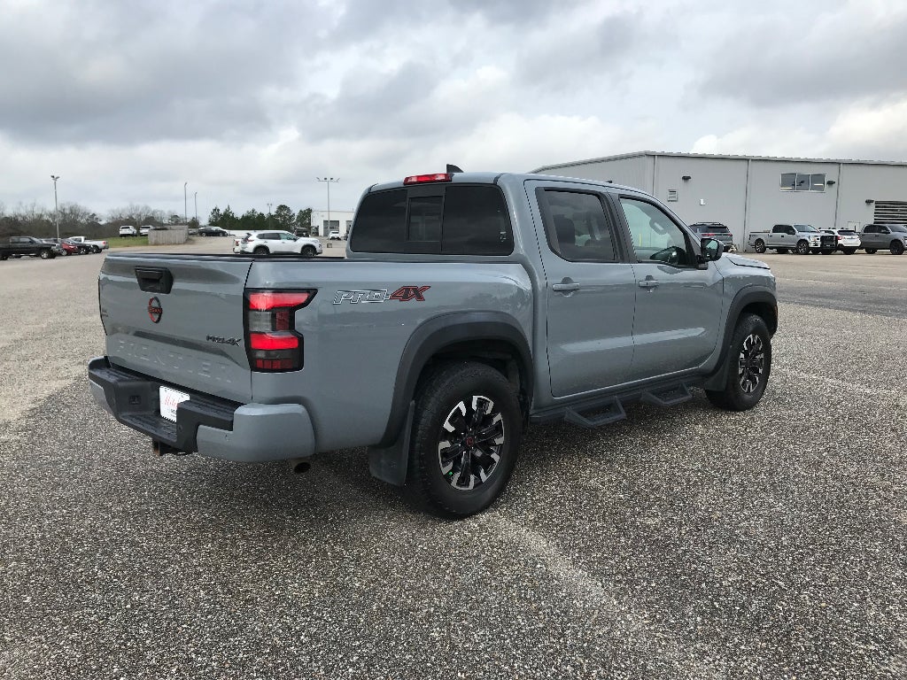 2022 Nissan Frontier PRO-4X